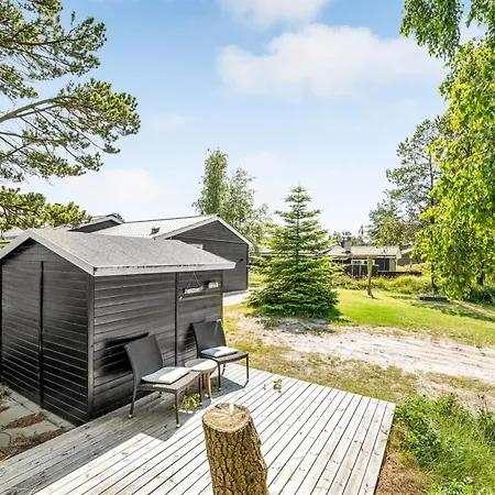 Riekje - 2-3km From The Sea By Interhome *